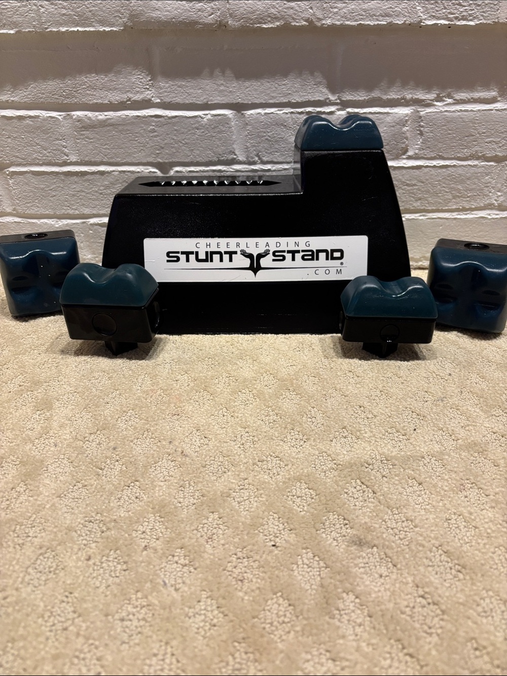 Cheerleading Practice Base in Black and Dark Teal